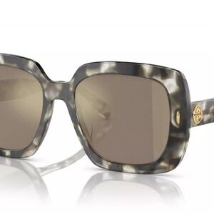 Square Frame Women's Sunglasses - Gray Tortoiseshell